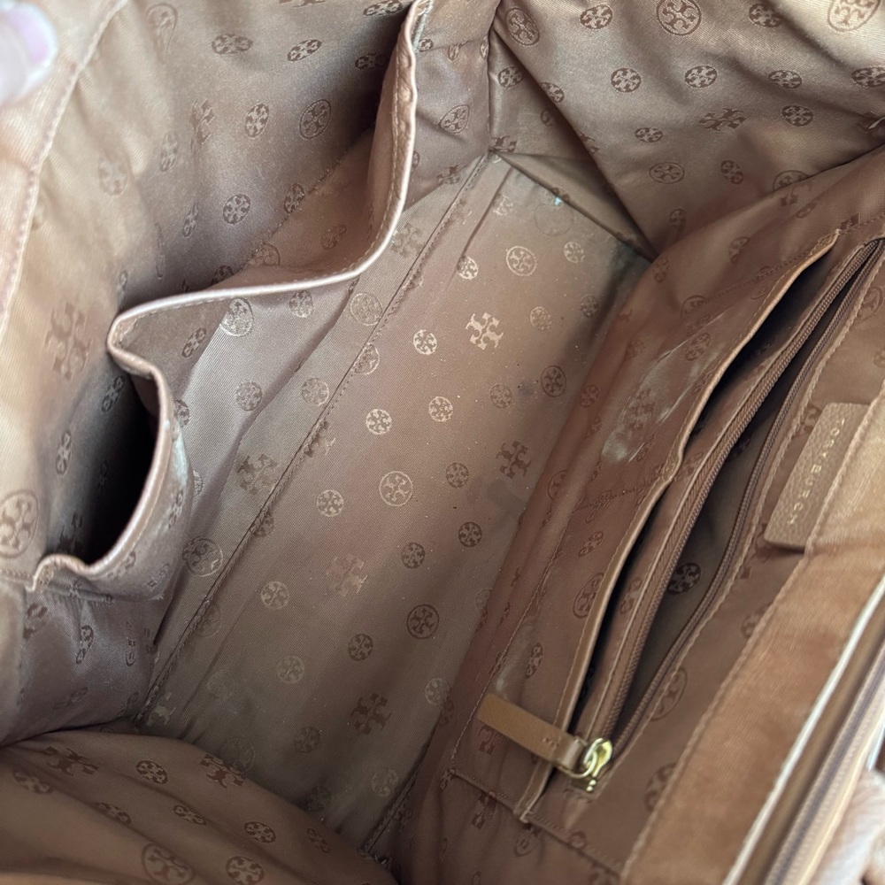 Tory Burch Shoulder Tote - Picture 14 of 16
